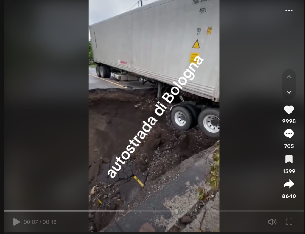 Questo video non riguarda un'autostrada di Bologna con una voragine